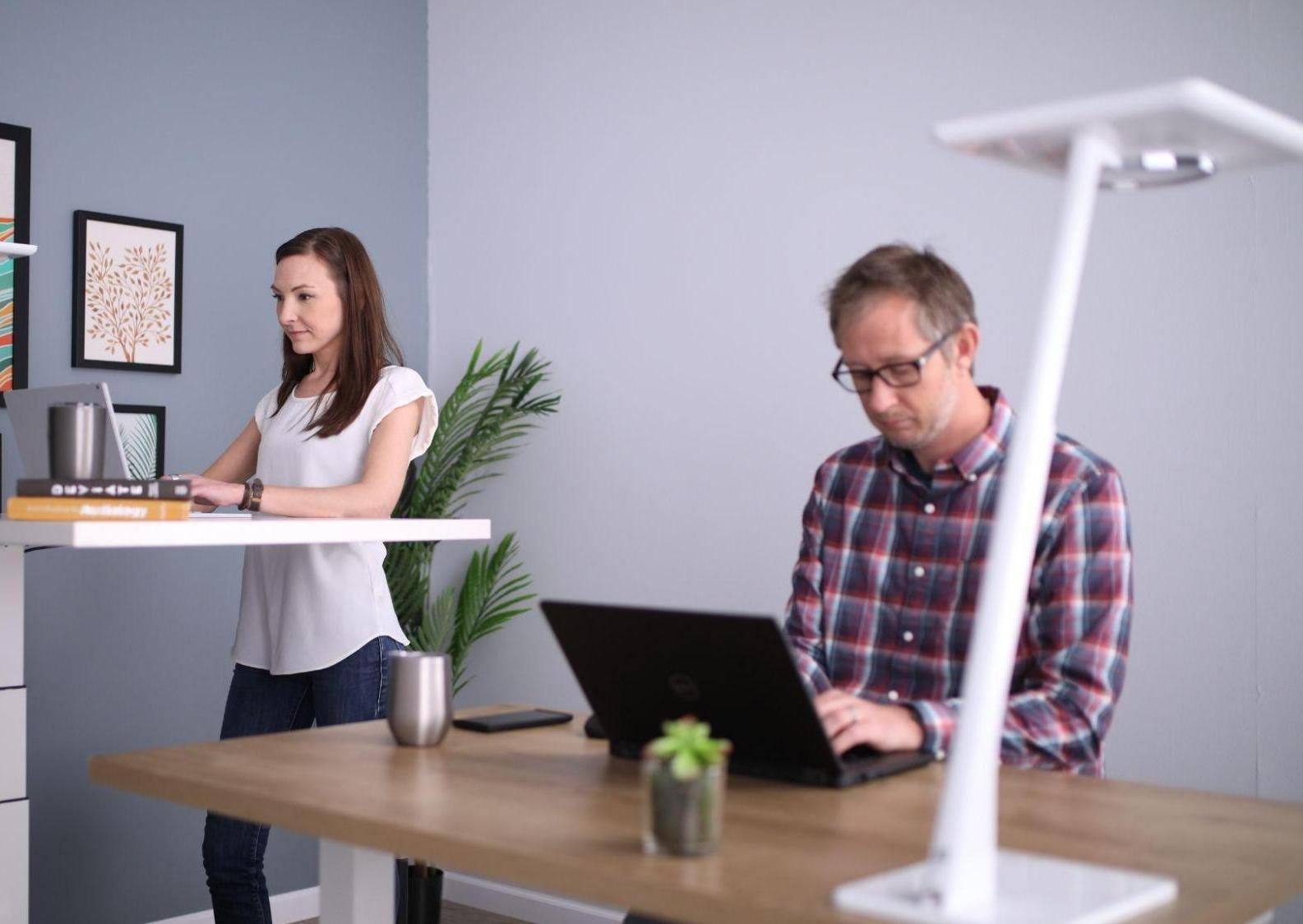 Why Every Coworking Space Needs Standing Desks | FlexiSpot