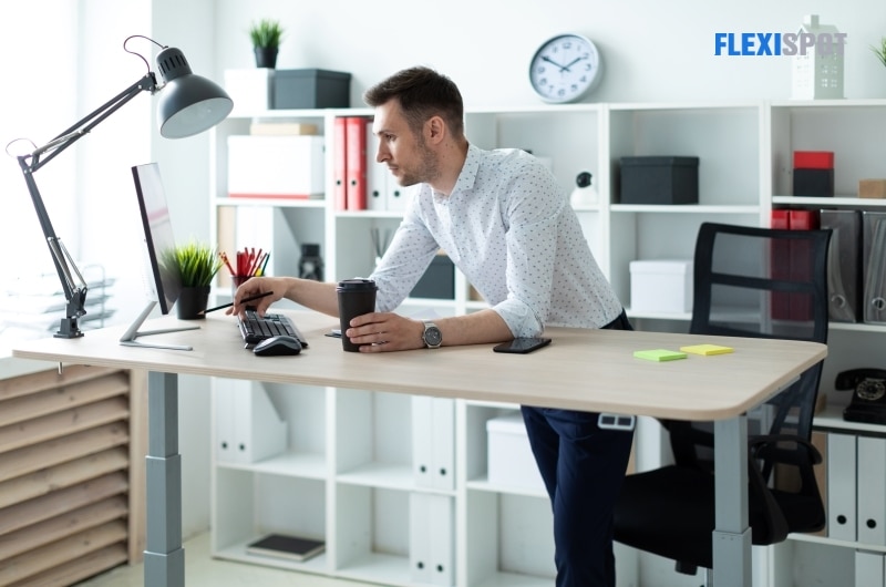 The Pros and Cons of Standing Desks for Back Pain Relief