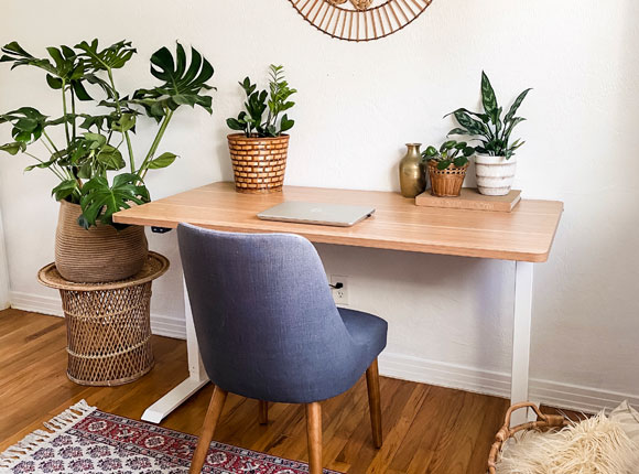 lamintaed standing desk